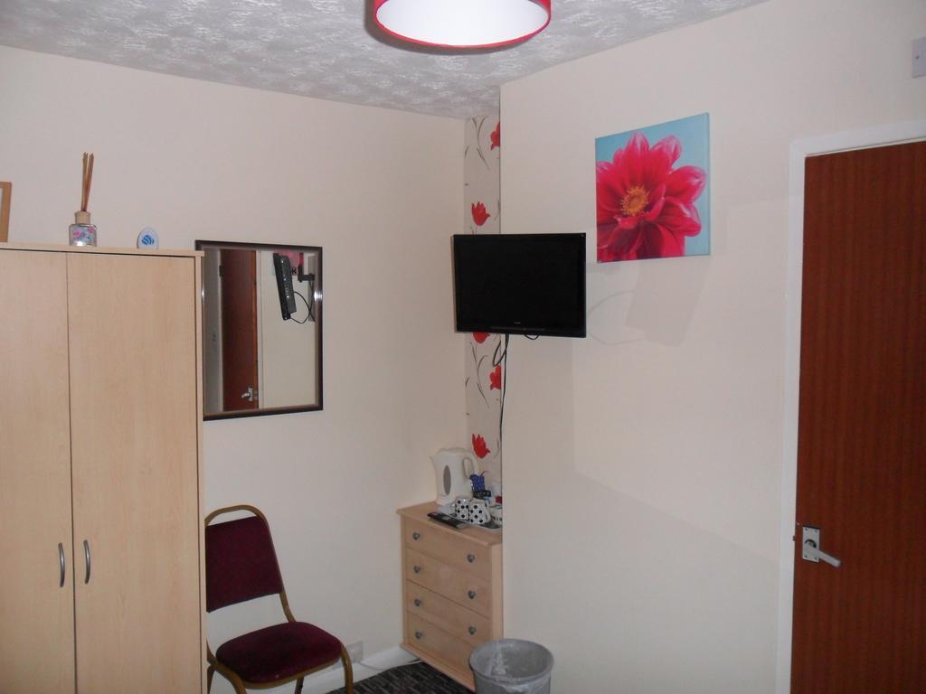 Amber Lodge Guest House Great Yarmouth Habitación foto